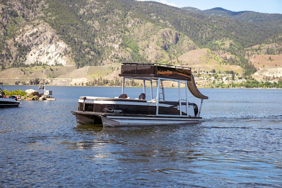Avalon Double Decker Pontoon boat with Waterslide from Penticton Boat Rentals